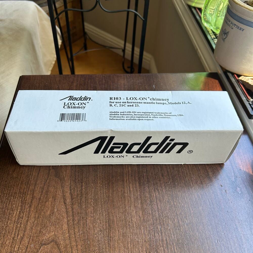 Aladdin R-103 Lox-On Logo Chimney – Aladdin Logo – New in Box